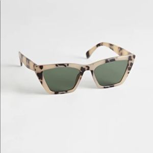 Tortoise Trendy Sunglasses